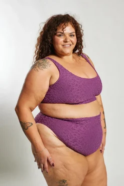 Ginger Bikini Bottom Curve - Textured Leopard Grape