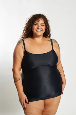 Giselle Tankini Top Curve - Black on Black