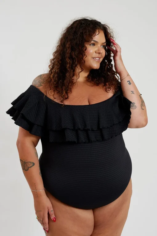 Miranda 02 One Piece Curve - Black Runch